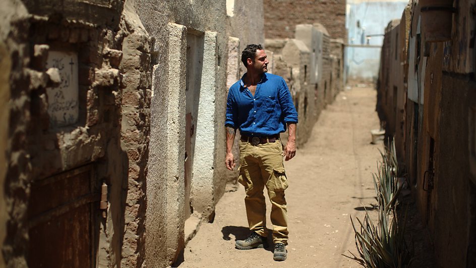 Jeff Rose surveys the Akhmim cemetary